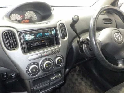 Toyota FUNCARGO  с аукциона в Японии