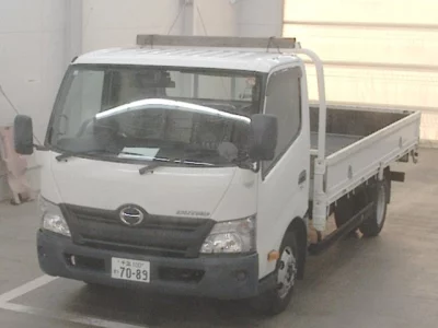 Hino DUTRO  с аукциона в Японии