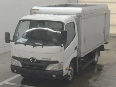 Hino DUTRO  с аукциона в Японии