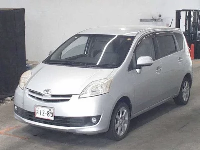 Toyota Passo Sette