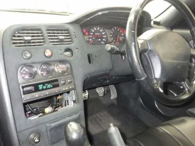 Nissan SKYLINE