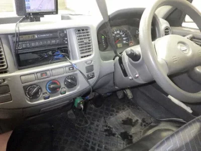 Nissan Caravan