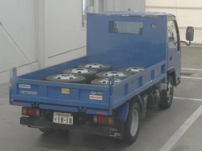 Isuzu ELF