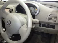 Nissan MARCH лот № 2581 оценка 4  с аукциона в Японии 6