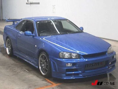 Nissan SKYLINE  с аукциона в Японии