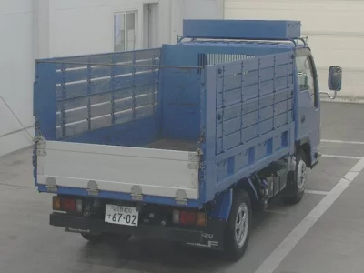 Isuzu ELF