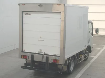 Isuzu ELF