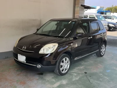 Mazda Verisa
