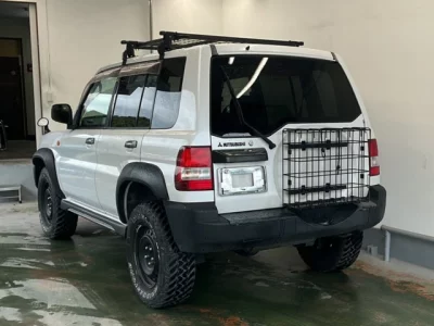 Mitsubishi Pajero iO