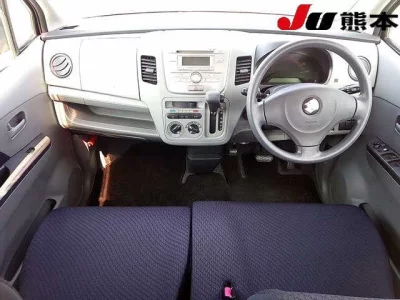 Suzuki WAGON R  с аукциона в Японии