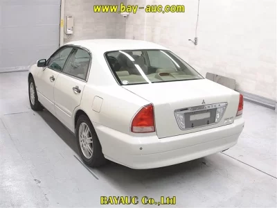 Mitsubishi Diamante