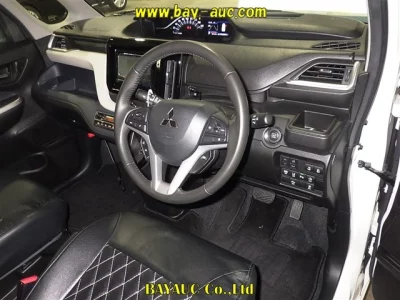 Mitsubishi Delica D:2