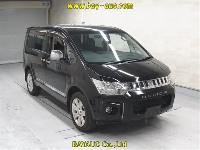 Mitsubishi Delica D:5
