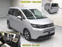 Honda FREED лот № 60165 оценка 5  с аукциона в Японии 3