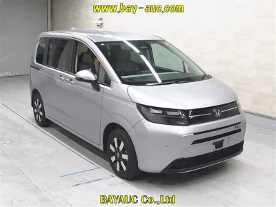 Honda FREED  с аукциона в Японии