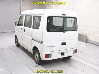 Mitsubishi Minicab Van