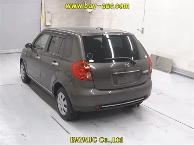 Mazda Verisa