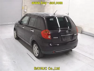 Mazda Verisa