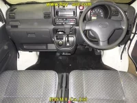 Daihatsu HIJET VAN лот № 10013 оценка 3.5  с аукциона в Японии 5