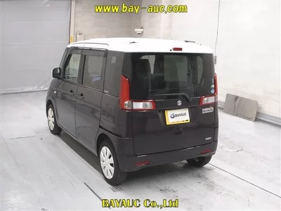 Suzuki Spacia