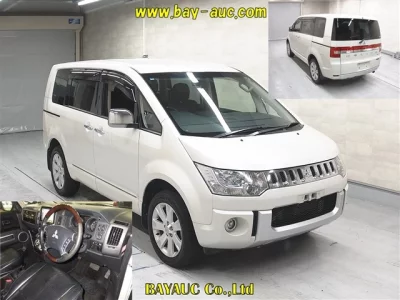 Mitsubishi Delica D:5