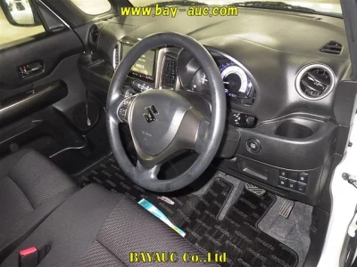 Suzuki SPACIA  с аукциона в Японии