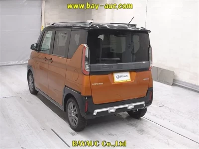 Mitsubishi Delica Mini