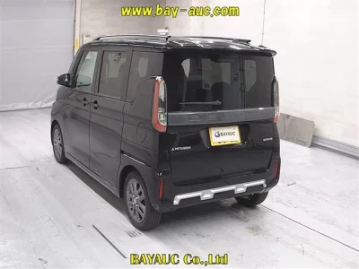 Mitsubishi Delica Mini