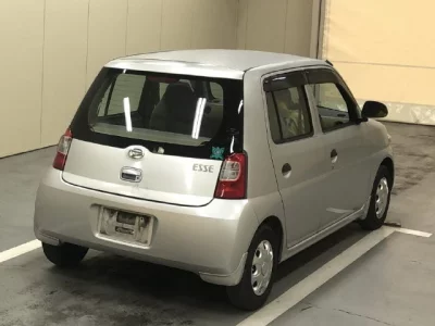 Daihatsu Esse  с аукциона в Японии