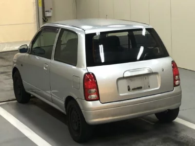 Daihatsu MIRA  с аукциона в Японии