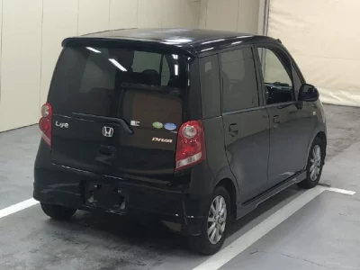 Honda LIFE  с аукциона в Японии