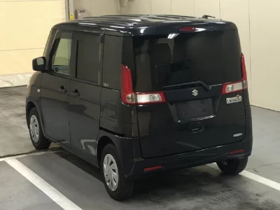 Suzuki Spacia
