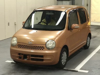 Daihatsu MOVE LATTE  с аукциона в Японии
