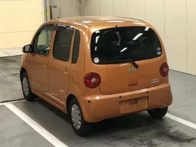 Daihatsu MOVE LATTE  с аукциона в Японии