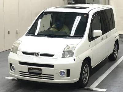 Honda MOBILIO  с аукциона в Японии