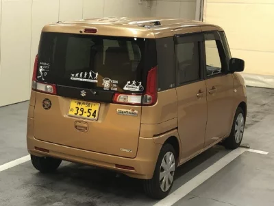 Suzuki Spacia