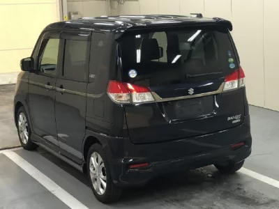 Suzuki Solio