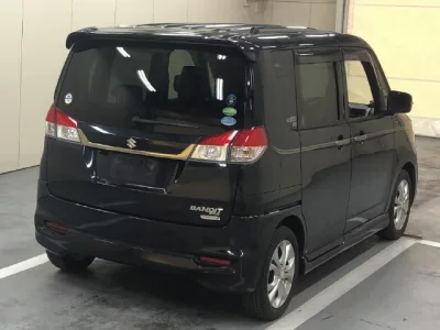 Suzuki Solio