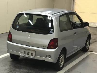 Mitsubishi MINICA  с аукциона в Японии