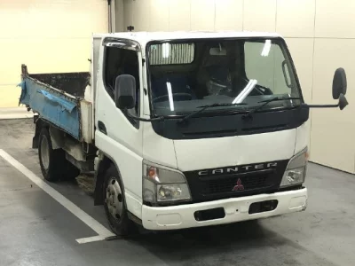 Mitsubishi Fuso Canter