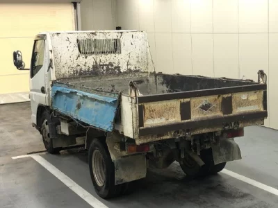 Mitsubishi Fuso Canter