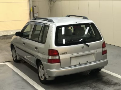 Mazda DEMIO