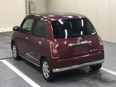 Daihatsu Mira