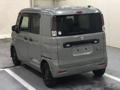 Suzuki Spacia Base