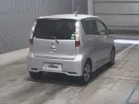 Nissan DAYZ лот № 701 оценка 4  с аукциона в Японии 1