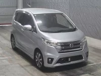 Nissan DAYZ лот № 701 оценка 4  с аукциона в Японии 6