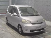 Toyota PORTE лот № 802 оценка 3.5  с аукциона в Японии 3