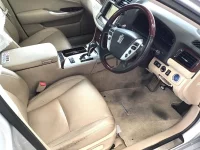 Toyota CROWN лот № 7527 оценка 3.5  с аукциона в Японии 4