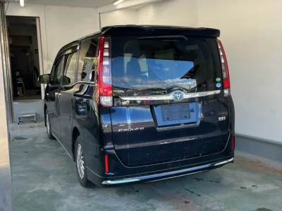 Toyota Esquire