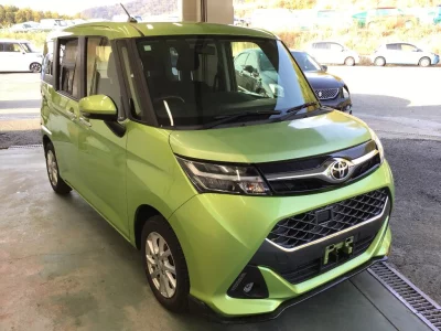 Toyota TANK